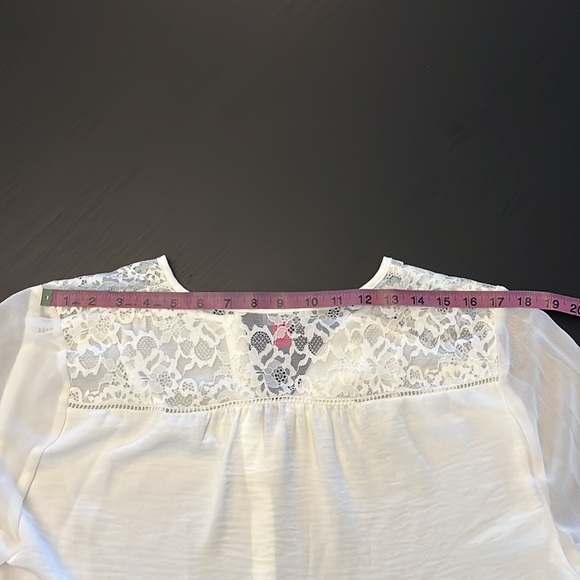 Vince Camuto Women’s Blouse - New with tags - Picture 6 of 6